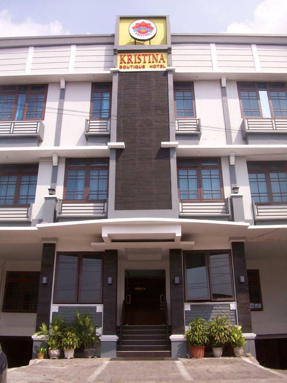 Hotel Kristina Malioboro 日惹 外观 照片