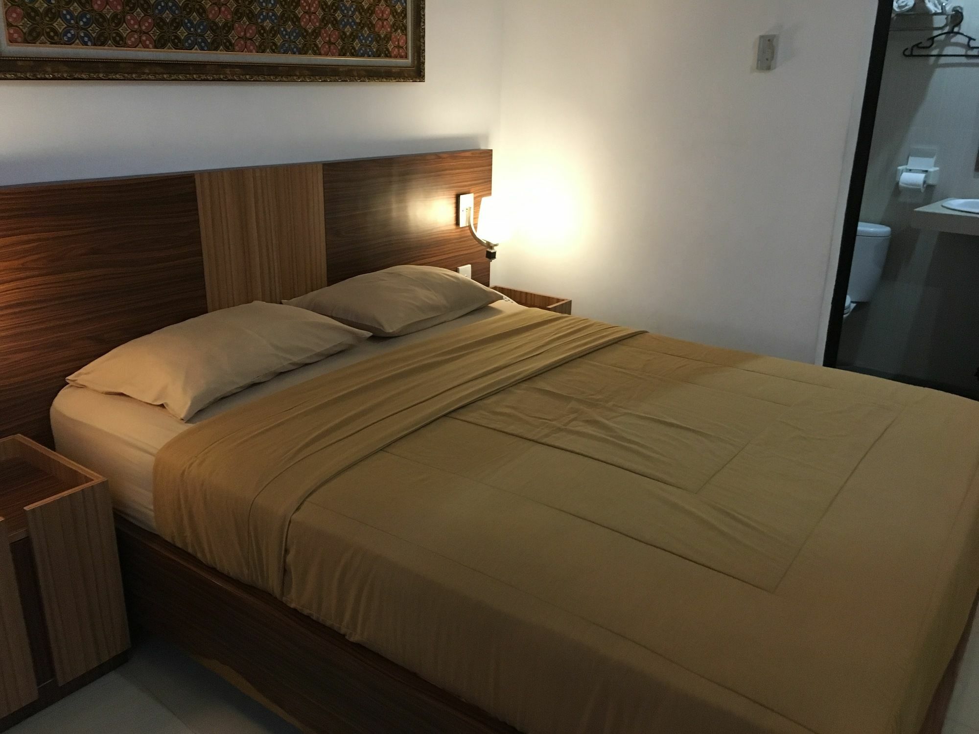 Hotel Kristina Malioboro 日惹 外观 照片
